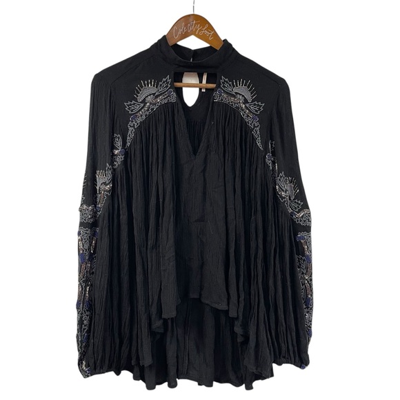 Free People Tops - Free People Beaded Hi Low Keyhole Top Small